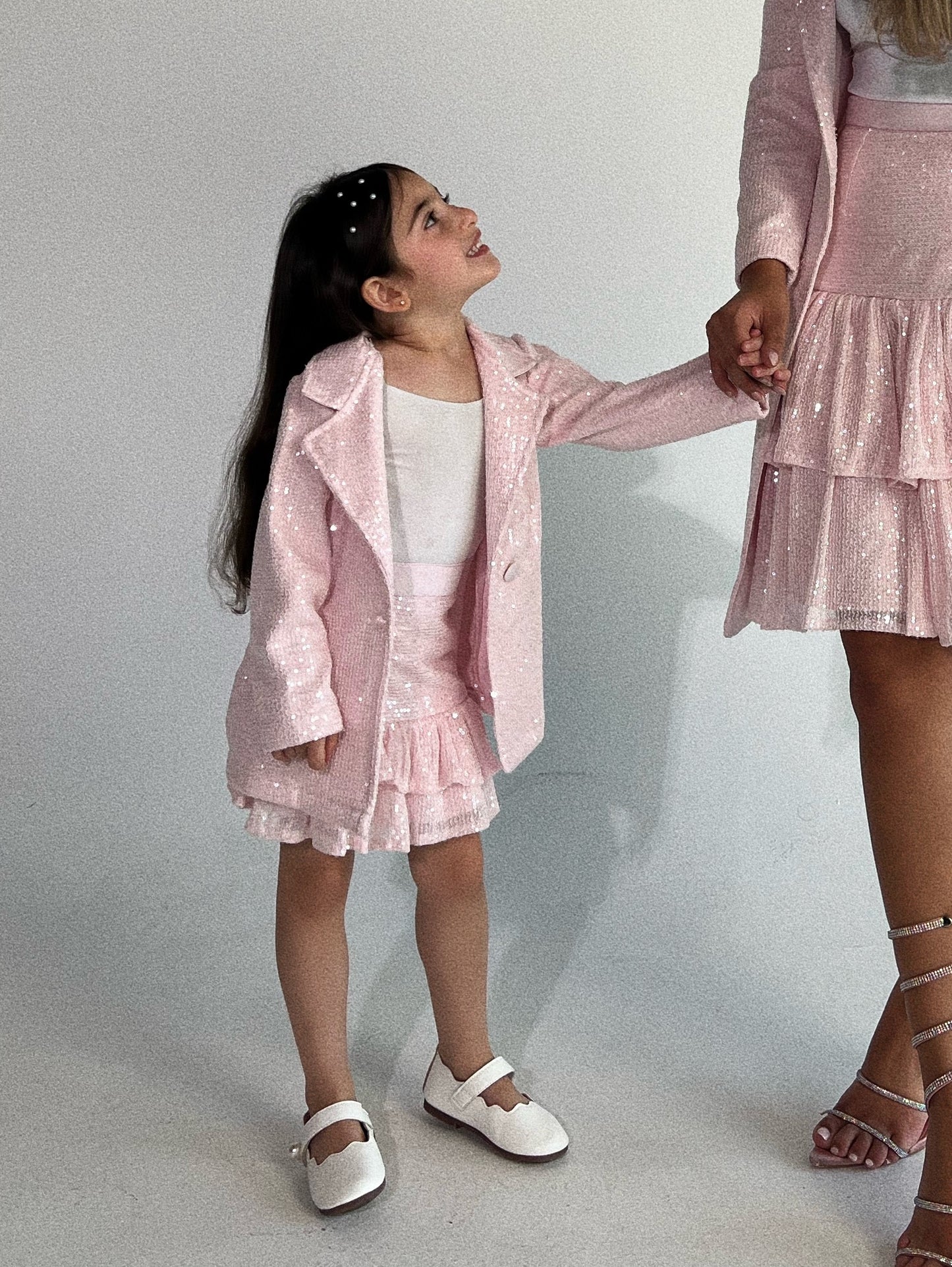 𝒄𝒍𝒂𝒓𝒂 𝒏𝒐.𝟏