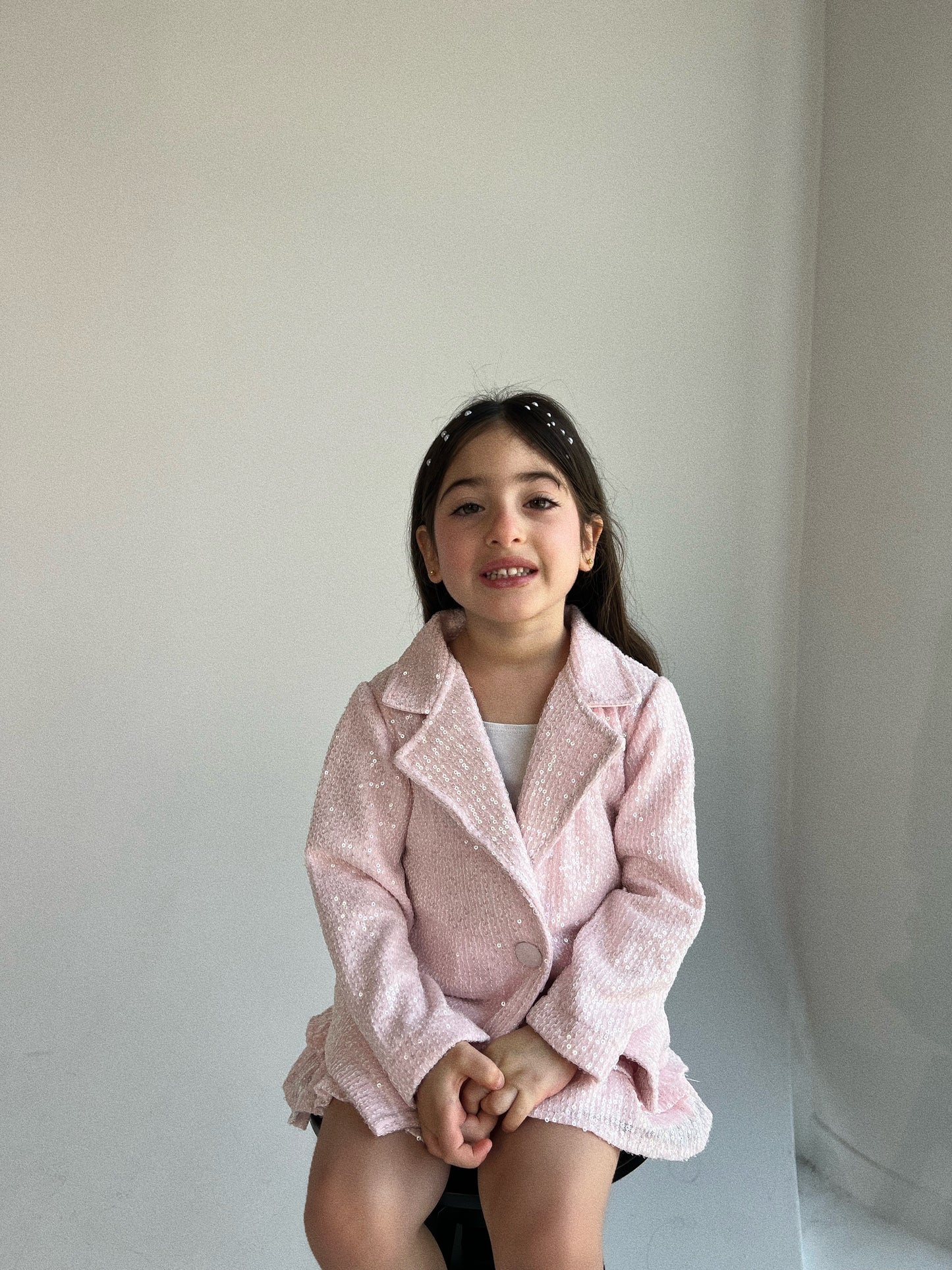 𝒄𝒍𝒂𝒓𝒂 𝒏𝒐.𝟏